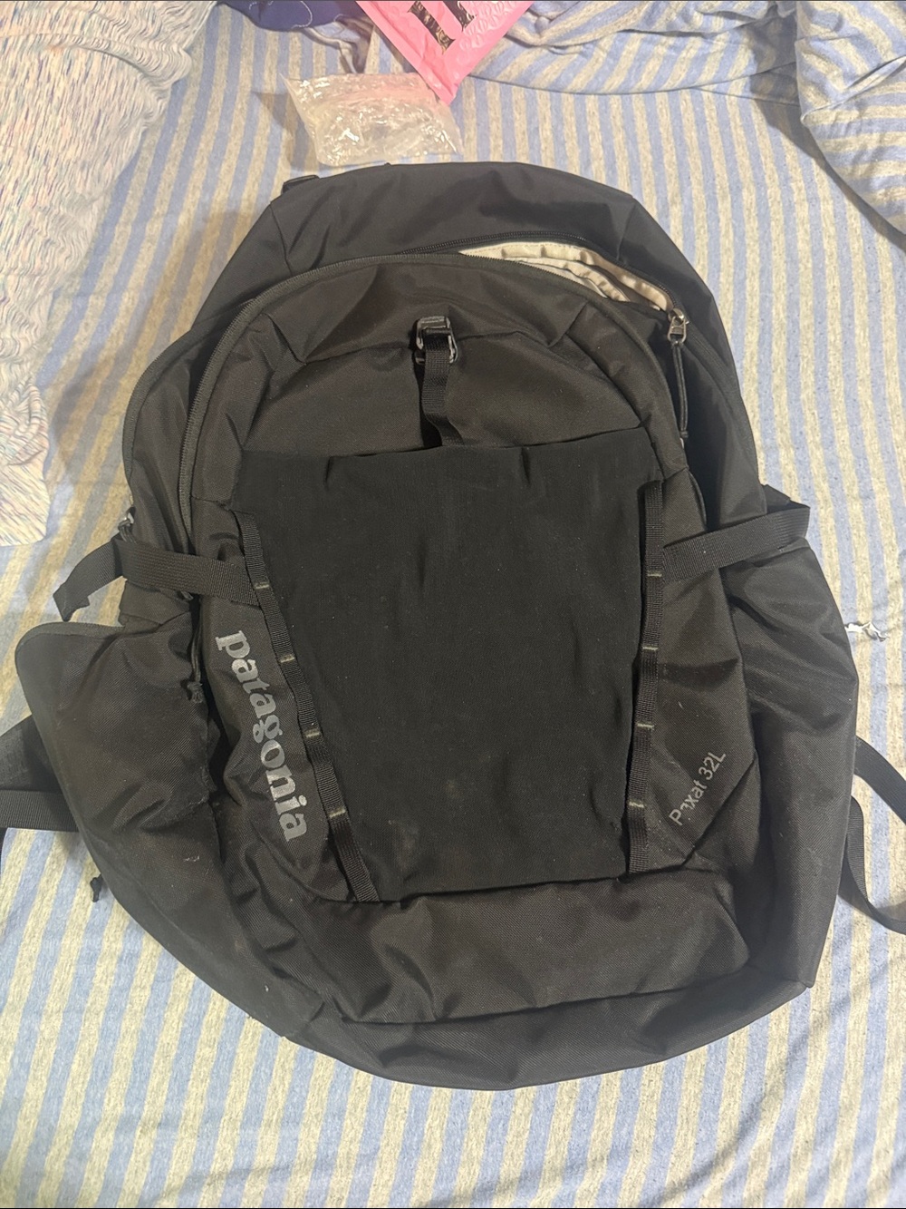 Patagonia Black Backpack - Paxat 32L